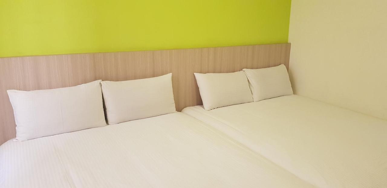 Long House Apartment Taichung Luaran gambar