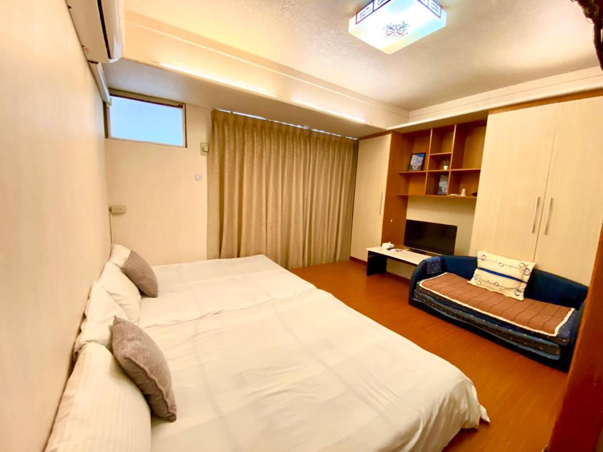 Long House Apartment Taichung Luaran gambar