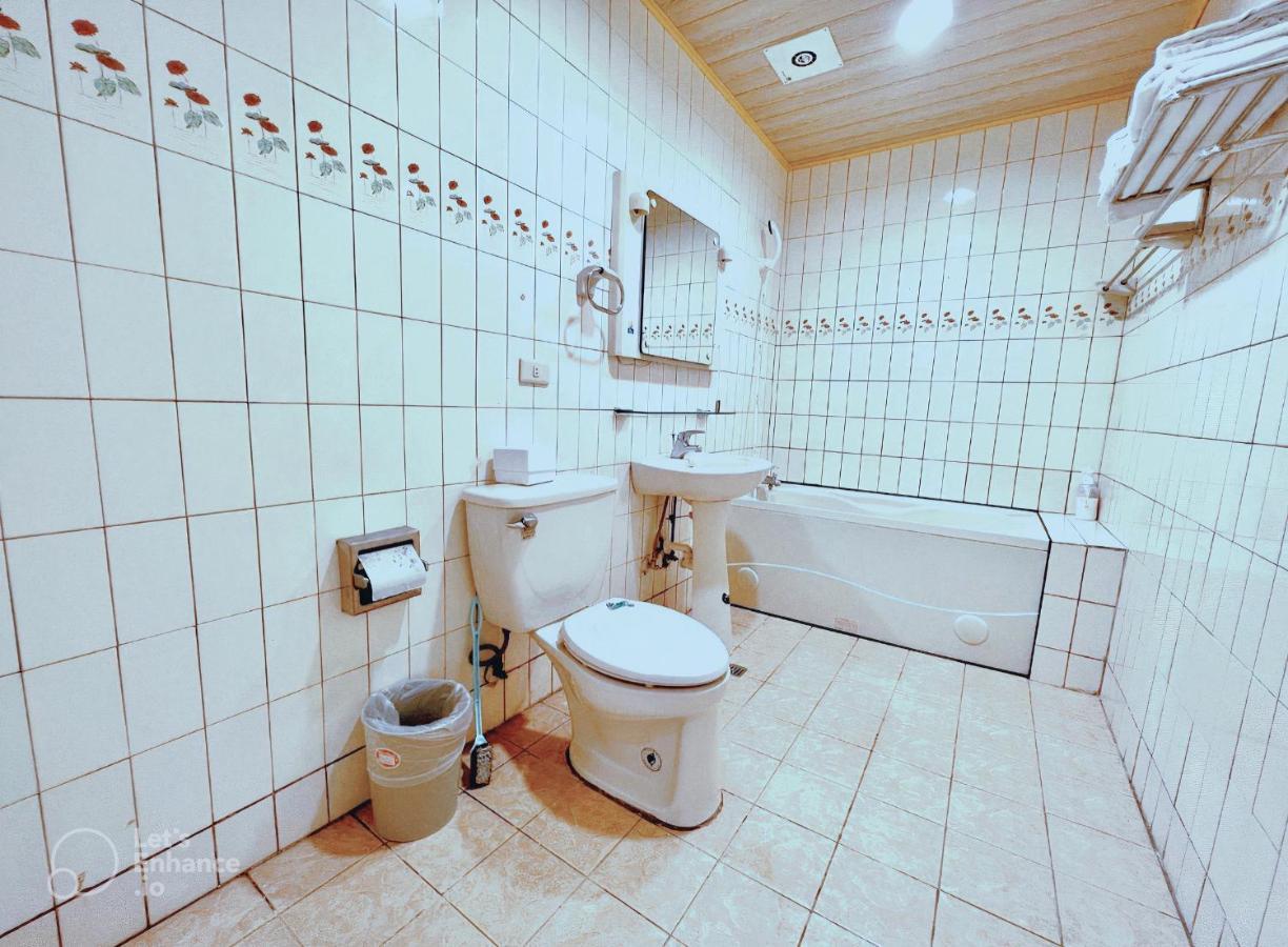 Long House Apartment Taichung Luaran gambar