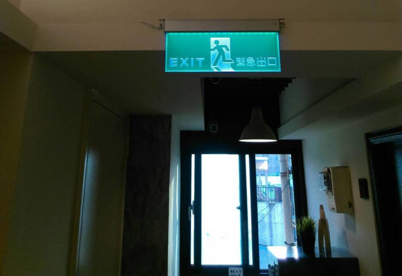 Long House Apartment Taichung Luaran gambar