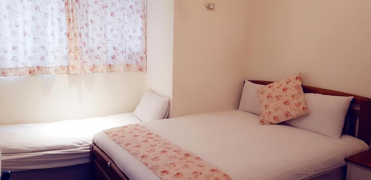 Long House Apartment Taichung Luaran gambar
